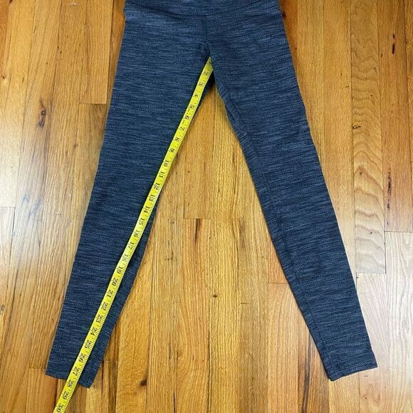 Lululemon Wunder Under Low-Rise
Tight 28 Luon Variegated Knit Heathered Black - Picture 6 of 9